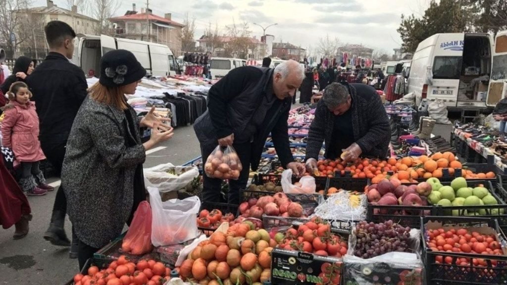 asgari-ucrete-gunler-kala-aciklandi,-yoksulluk-siniri-46