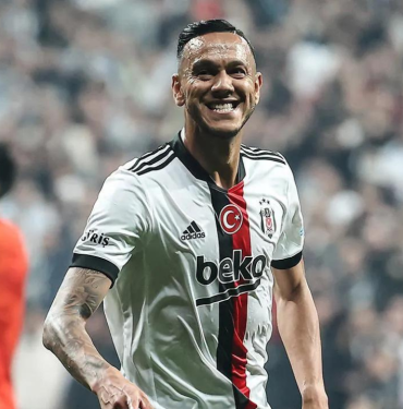 Josef de Souza Süper Lig’e geri döndü! İşte yeni 5 josef-de-souza-super-lig’e-geri-dondu!-iste-yeni