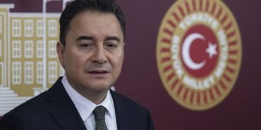 ali-babacan’dan-meral-aksener’e:-dun-aday-gosterdigine-bugun-korkak-diyemezsin