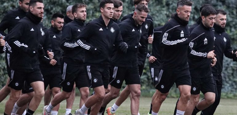 altay’da-maas-krizi!-futbolcular-antrenmana-cikmadi