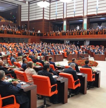 meclis'te-yeni-grup-sinyali!-teklif-yok-gorusme-var