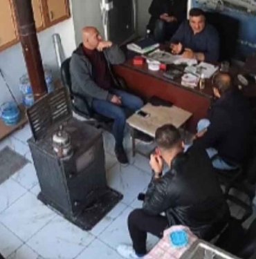 malatya'da-deprem-yine-korkuttu!-panik-anlari-goruntulere-boyle-yansidi