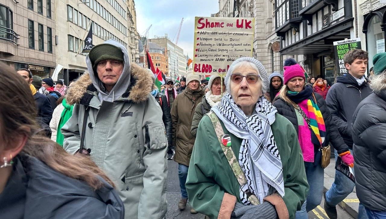 Londra’da Filistin ile dayanışma yürüyüşü: Acil ateşkes çağrısı yapıldı