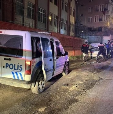 Alkollü ve ehliyetsiz sürücü polisten kaçtı: Bir kişiyi yaraladığı ortaya çıktı