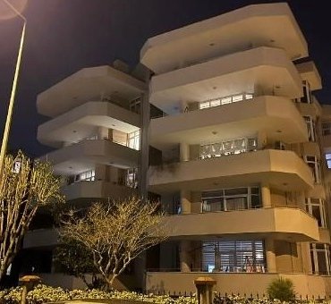 Bursa’da asansör boşluğuna düşen apartman yöneticisi öldü