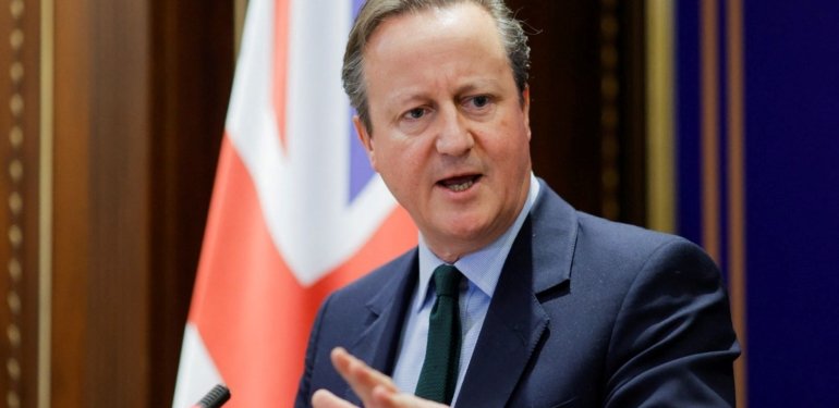Yemen’de Husilere saldırı | İngiltere Dışişleri Bakanı Cameron: “Harekete geçmekte haklıyız”