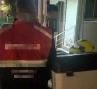 Motokurye gibi giyinen “torbacı” yakalandı