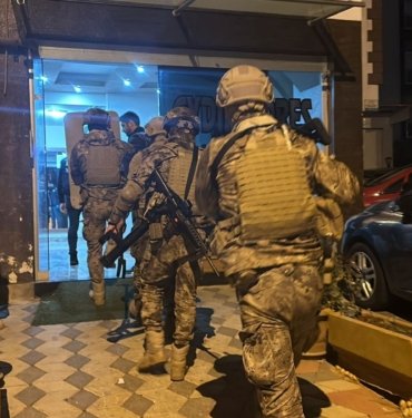 İçişleri Bakanı Yerlikaya: Operasyonlara 34 ve 518 personel katılıyor