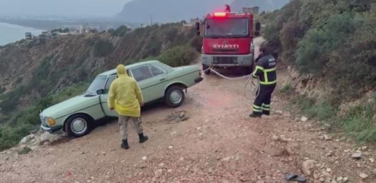 Uçurumdan yuvarlanmaya ramak kala durdu