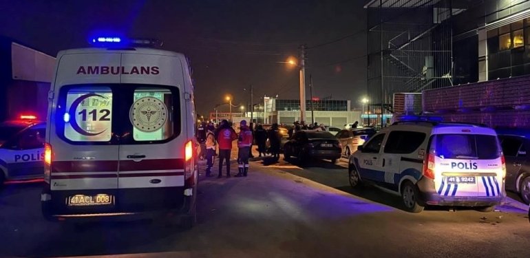 Restoranda hesap kavgası: 4 yaralı