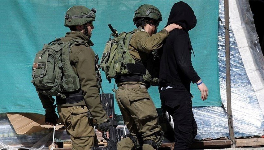 İsrail, öldürülen Hamas yöneticisi Aruri’nin iki kız kardeşini gözaltına aldı
