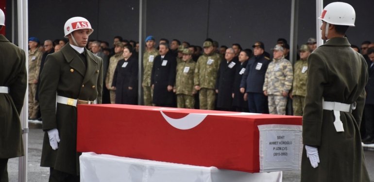 Türkiye şehitlerini uğurluyor | Irak’ın kuzeyinde şehit olan 9 askerden 6’sı bugün defnedilecek