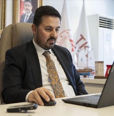 TKDK Başkanı Antalyalı, tercihini “Kurtarıcı” fotoğrafı için kullandı