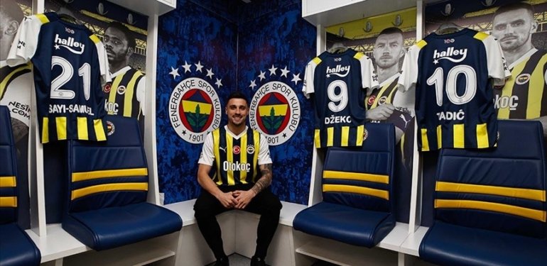 Fenerbahçe’de yeni transfer Krunic antrenmanlara başladı