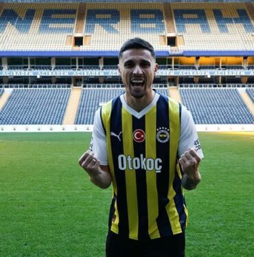 Rade Krunic, Fenerbahçe'ye transfer olduğu için mutlu