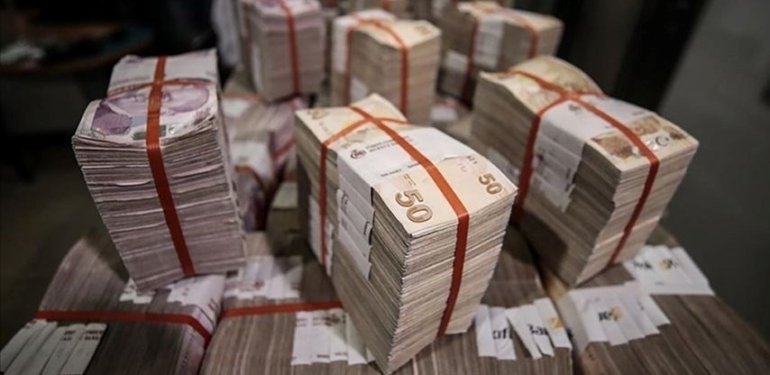 Bütçede 2023’te 1,4 trilyon liraya yakın açık