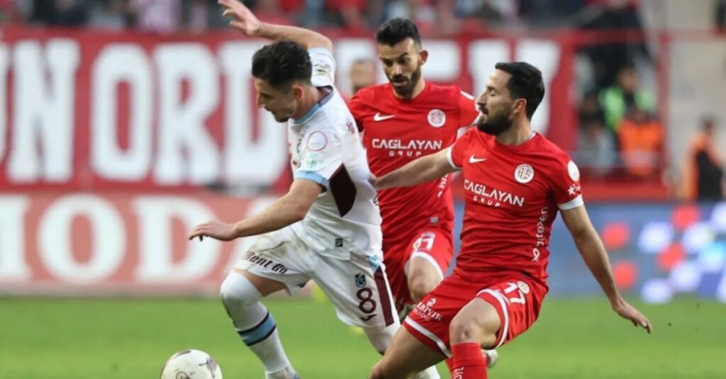 Antalyaspor-Trabzonspor maçı için sözleri! 'Bu takıma yeni bir lider lazım'