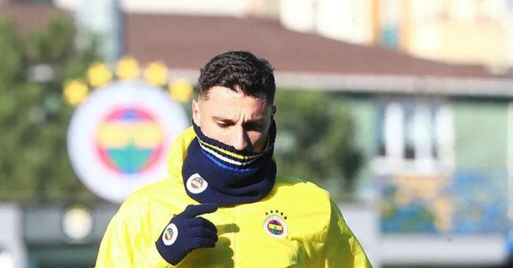 Rade Krunic: Fenerbahçe’nin oyuncusu olmayı çok ama çok istedim