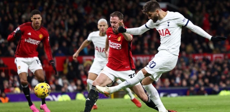 Manchester United ile Tottenham düellosunda kazanan çıkmadı