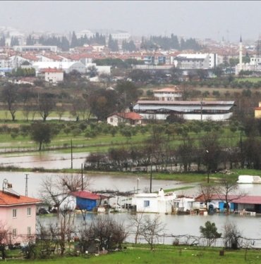 Muğla’da sağanak etkili oluyor
