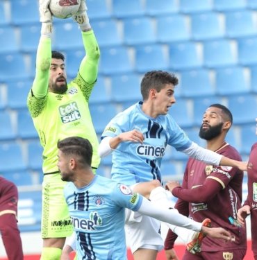 Süper Lig ekibi Kasımpaşa kupaya veda etti, 1. Lig ekibi Bandırmaspor son 16 turunda