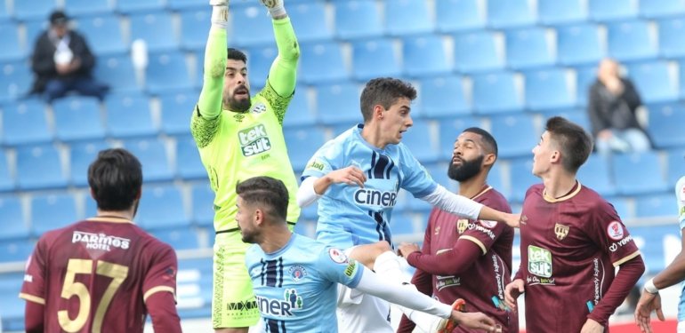 Süper Lig ekibi Kasımpaşa kupaya veda etti, 1. Lig ekibi Bandırmaspor son 16 turunda
