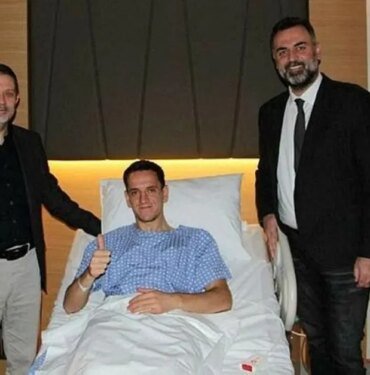 Beşiktaşlı futbolcu Amir Hadziahmetovic ameliyat edildi