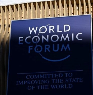 Davos’ta başekonomistler küresel ekonominin zayıflayacağını öngördü