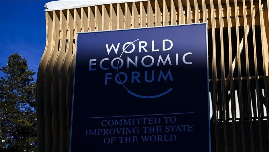 Davos’ta başekonomistler küresel ekonominin zayıflayacağını öngördü