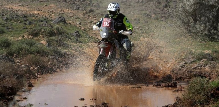 Dakar Rallisi’nde kaza yapan motosikletçi Falcon hayatını kaybetti