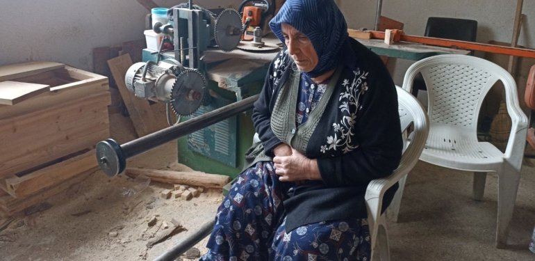 Kendini jandarma olarak tanıtıp yaşlı kadının 1,5 milyon TL’lik altın çaldı