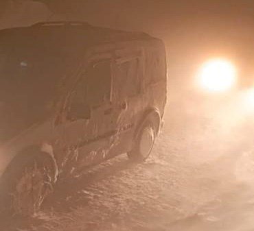 Muş-Mutki kara yolunda mahsur kalan 70 kişi kurtarıldı