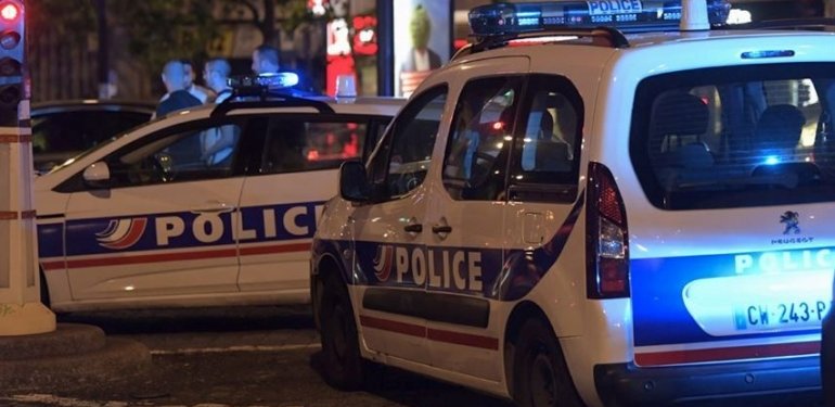 Fransa’da polisin ateş açması sonucu yaralanan kişinin durumu ağır