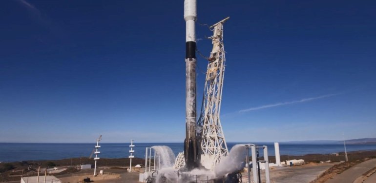 Türkiye’nin ilk uzay yolcusu Alper Gezeravcı, Falcon 9 ile ISS’e gidiyor