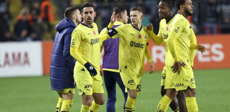 İrfan Can Kahveci’den Fenerbahçe’ye hayat öpücüğü