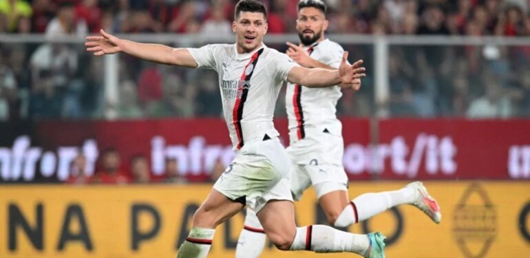 Galatasaray'a Sırp golcü: Luka Jovic