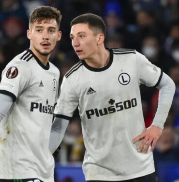 Beşiktaş'ta orta sahaya yeni aday: Bartosz Slisz