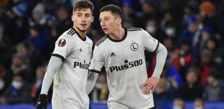 Beşiktaş'ta orta sahaya yeni aday: Bartosz Slisz