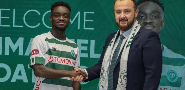 Konyaspor Emmanuel Boateng ile 2.5 yıllık sözleşme imzaladı