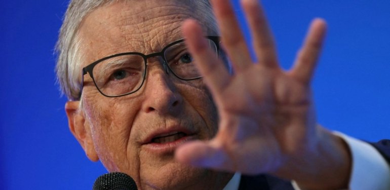 Bill Gates’ten yapay zeka tahmini: “5 yıl içinde hayatımızı kökten değiştirecek”