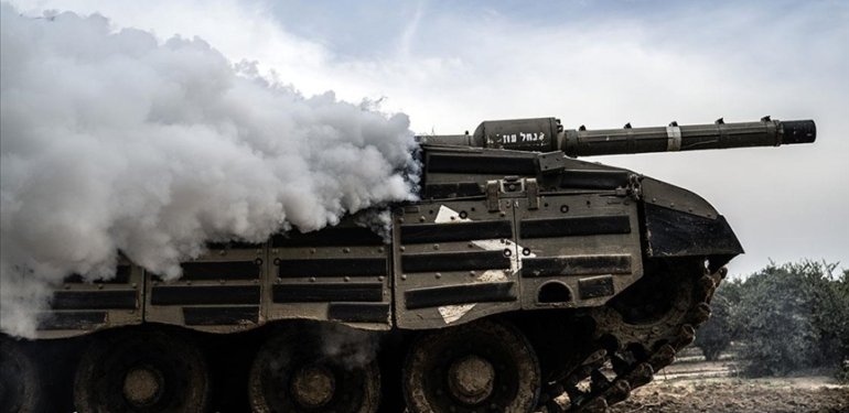 AA ekibi İsrail’in Gazze’ye düzenlediği saldırıları ve sınırdaki tank hareketliliğini görüntüledi