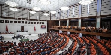 Aden Körfezi tezkeresi Meclis’te kabul edildi