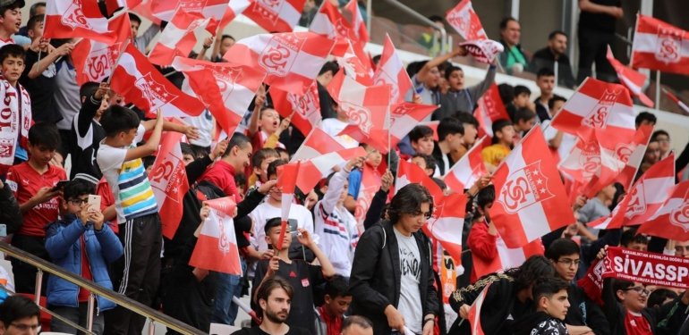 Sivasspor’dan kombinelere yüzde 50 indirim