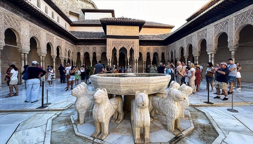 Avrupa’nın popüler destinasyonlarında turizm vergileri artırılıyor