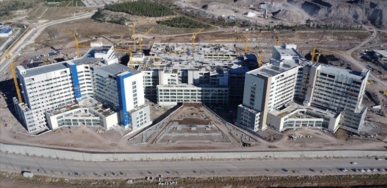Şanlıurfa Şehir Hastanesi inşaatının yüzde 54’ü tamamlandı