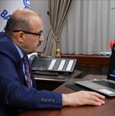 Balıkesir Valisi Ustaoğlu, AA’nın “Yılın Kareleri” oylamasına katıldı
