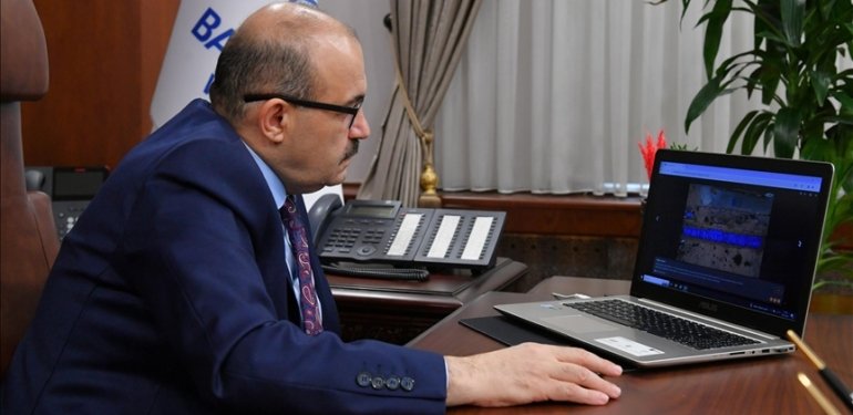 Balıkesir Valisi Ustaoğlu, AA’nın “Yılın Kareleri” oylamasına katıldı