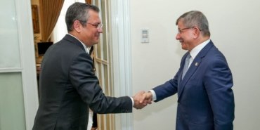 Özgür Özel, Davutoğlu ile görüştü