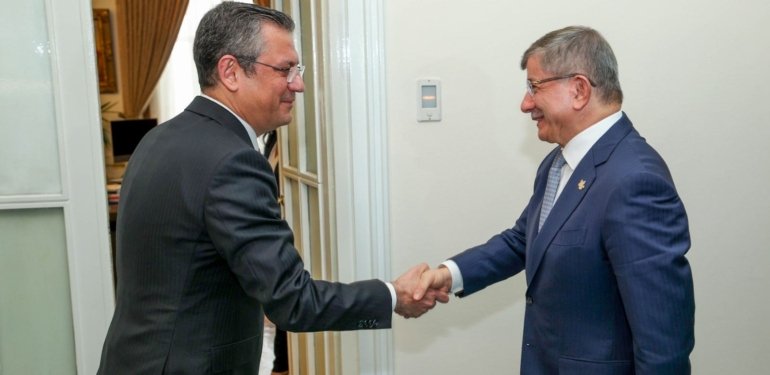 Özgür Özel, Davutoğlu ile görüştü