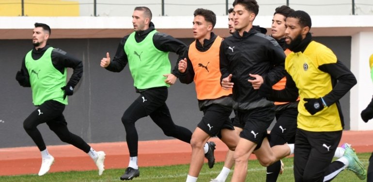 Manisa FK’da kupa mesaisi başladı